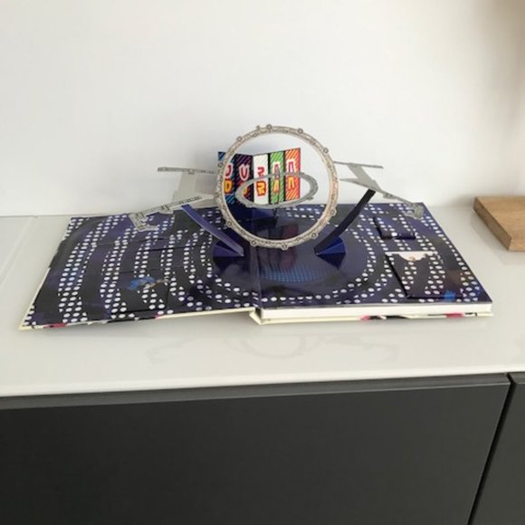 Duran Duran Astronaut The Tour 2005 Hardback Pop Up Book - Picture 9 of 16